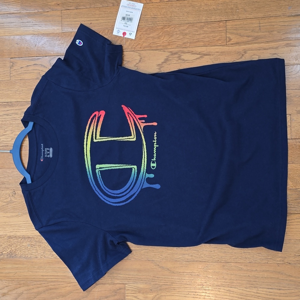 CHAMPION BRAND SIGNATURE BOYS DARK BLUE SHORT SLEEVE TEE-SHIRT SIZE MEDIUM 10-12